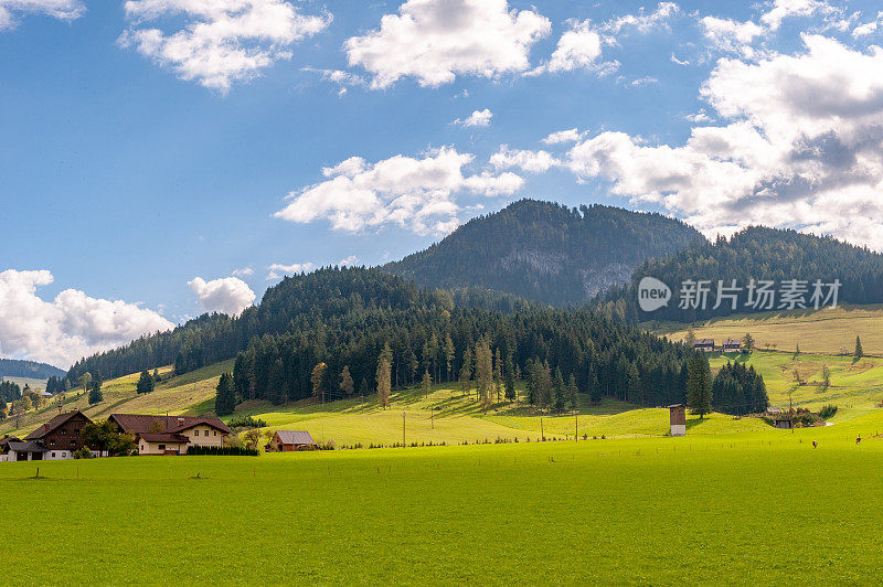 奥地利奥斯汀的阿尔卑斯山田园诗般的风景