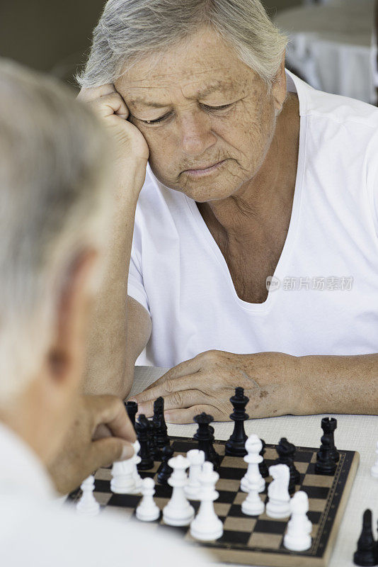 学长下棋