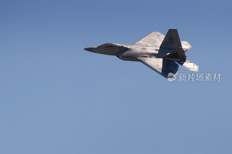 F-22猛禽左岸