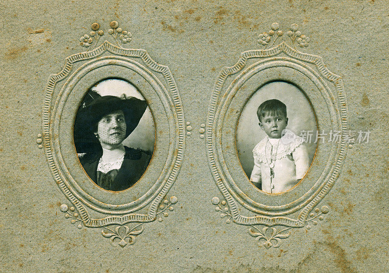 1913年母亲和儿子