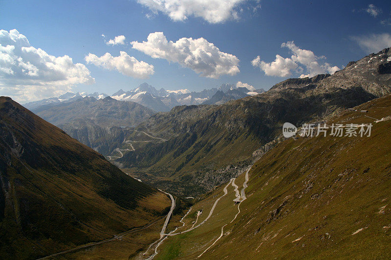 瑞士阿尔卑斯全景公路