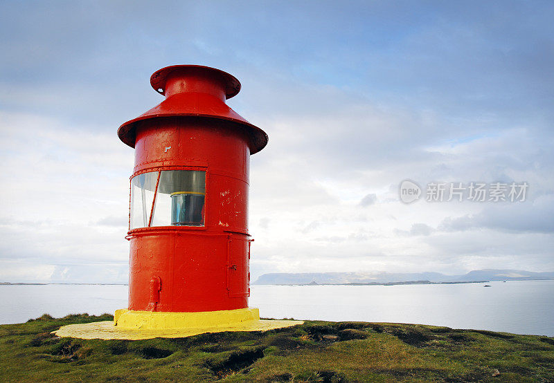 冰岛斯奈费尔斯半岛斯蒂基索尔穆尔的灯塔