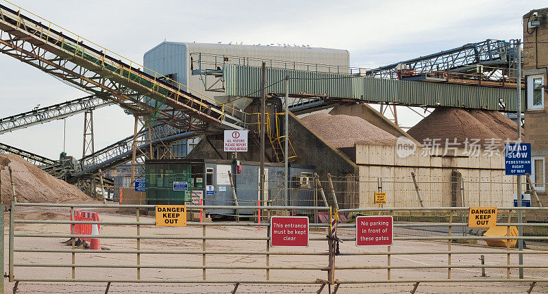 矿产加工厂，英国