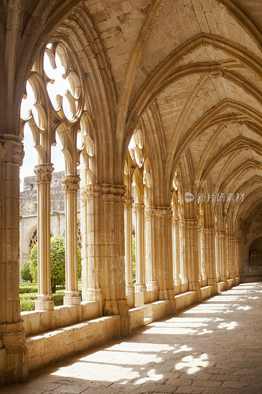 修道院的走廊