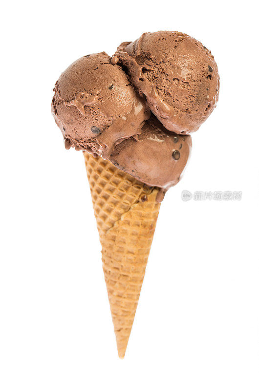 三个巧克力冰淇淋球