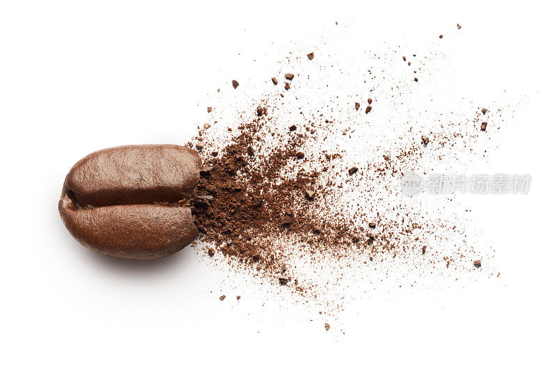 咖啡粉从咖啡豆中喷出来