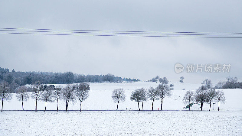 冬天的风景在坏Wünnenberg，德国