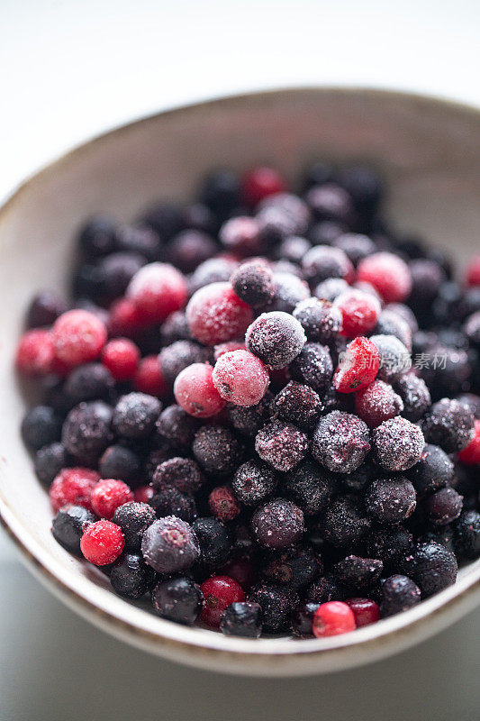 冷冻混合水果-浆果-红醋栗，蔓越莓，黑莓，越桔，蓝莓，黑醋栗