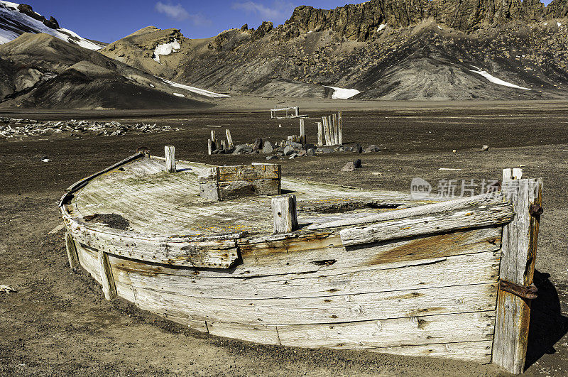 南极洲欺骗岛，捕鲸船湾的旧捕鲸船