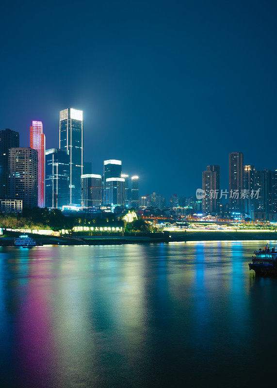 重庆河滨夜景