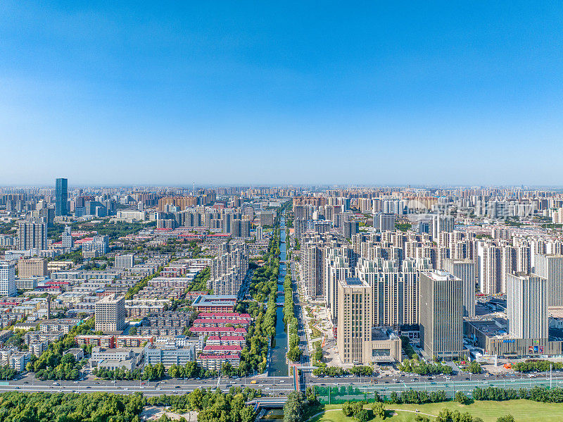 中国河北省石家庄市雨花区和民新河全景航拍