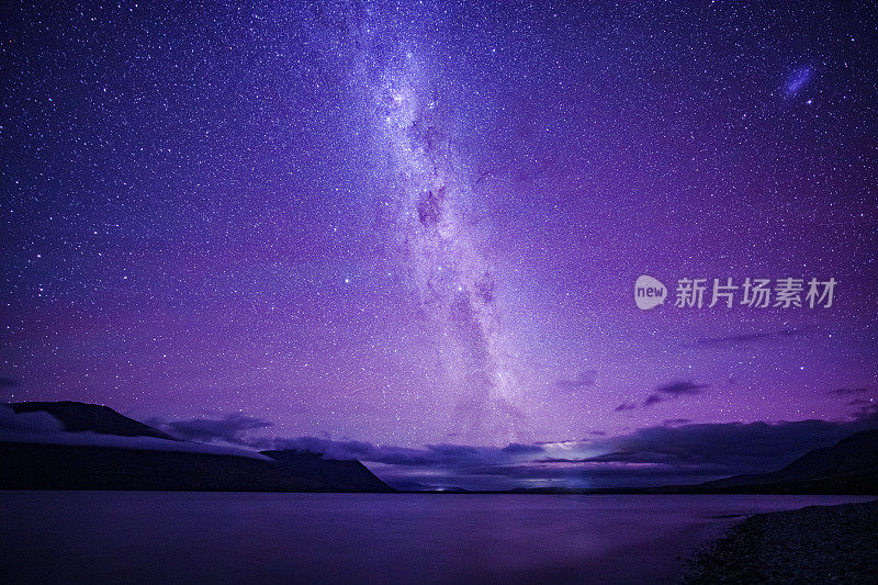 新西兰欧豪湖的星空。