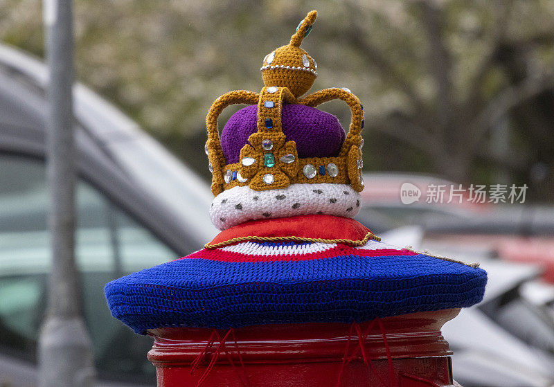 加冕王冠针织邮筒顶