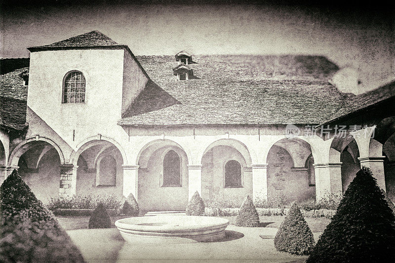 法国奥古斯丁修道院建筑Cremieu在伊瑟尔复古风格