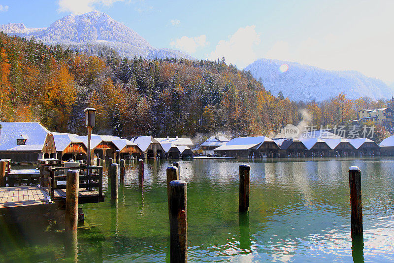 巴伐利亚阿尔卑斯科尼斯湖，田园诗般的风景，雄伟的阿尔卑斯山谷，戏剧性的巴伐利亚德国雪山全景，贝希特斯加登阿尔卑斯，德国