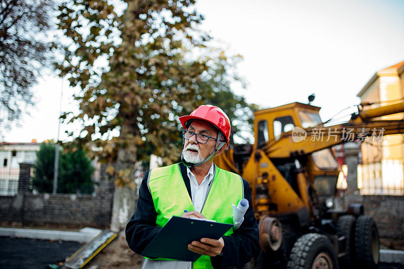 高层建筑工人