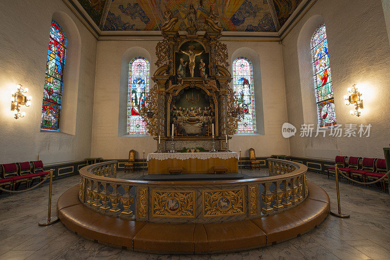 奥斯陆大教堂内的祭坛