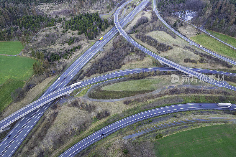 公路及道路交汇处(空中)