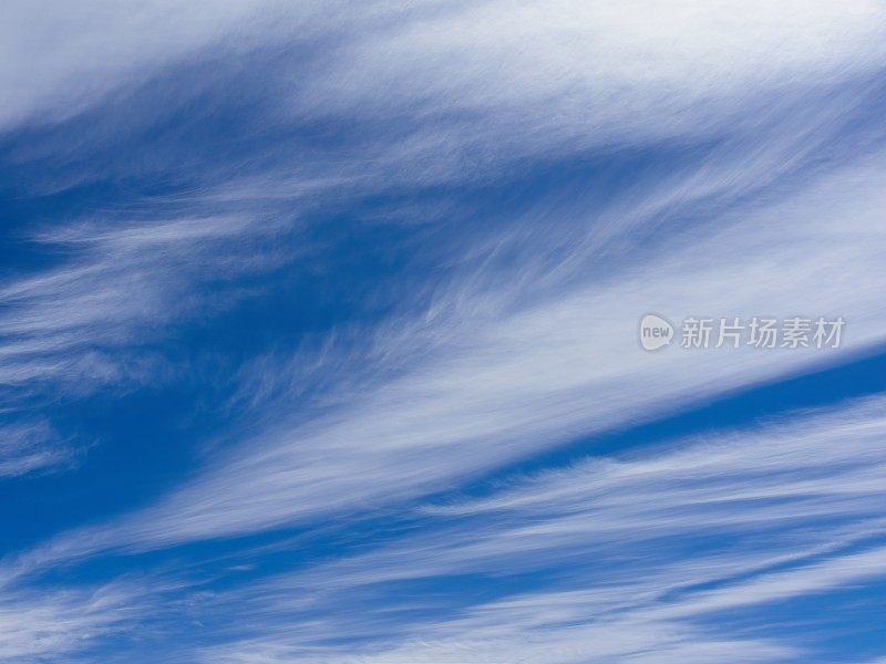 亚利桑那州奇里卡华山脉的高冰晶卷云的云景