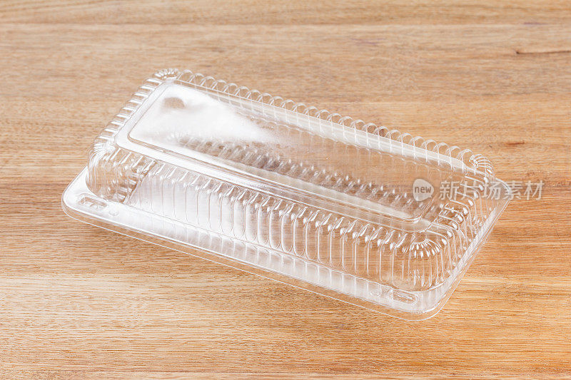 塑料食品包装隔离在白色背景