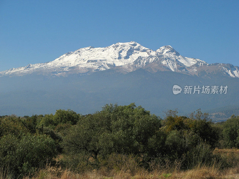 伊兹塔切瓦特尔火山