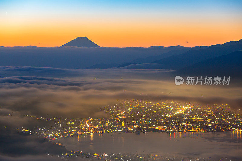 富士山日出