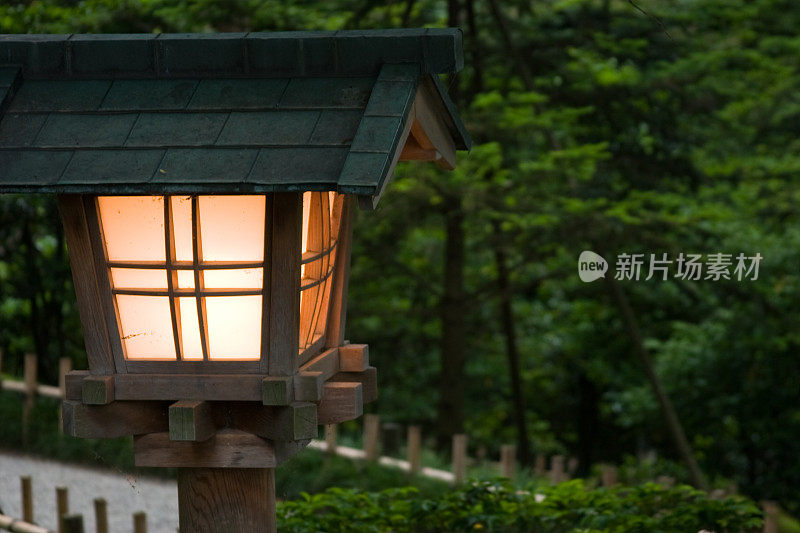 日本黄昏木灯笼