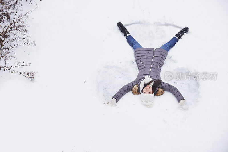 当生活给了你太多的雪，做一个雪天使