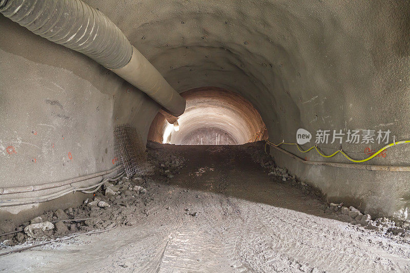 隧道尽头没有出口