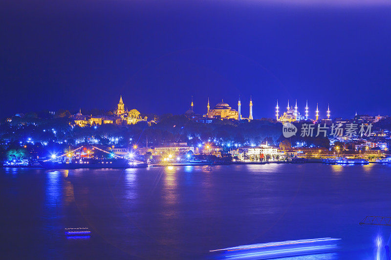 伊斯坦布尔蓝的夜景