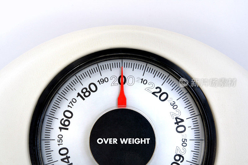 测量严重问题，减肥，改善健康生活方式的体重秤