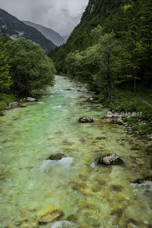 索卡河近，抽象，Trenta山谷，Primorska，俄罗斯，欧洲