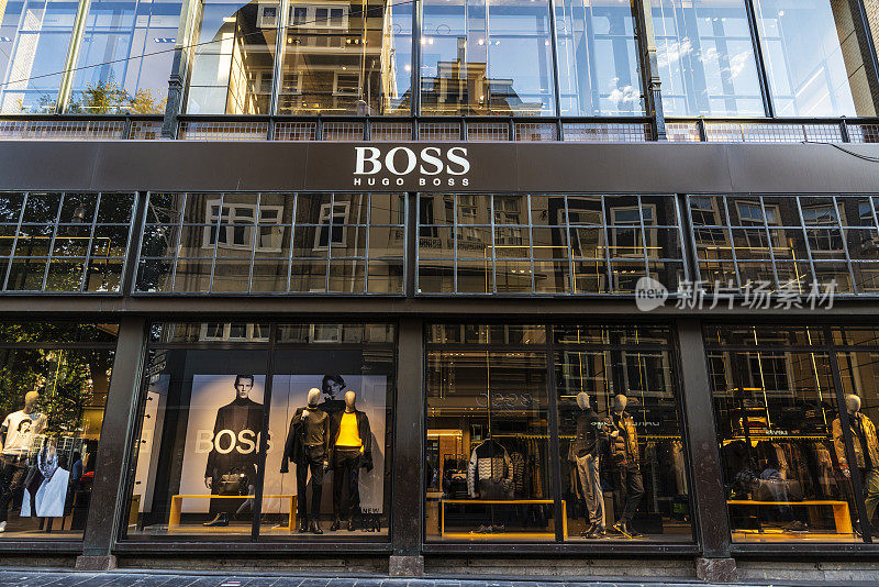 荷兰阿姆斯特丹的雨果博斯服装店