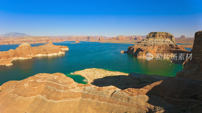 鲍威尔湖和格伦峡谷的风景