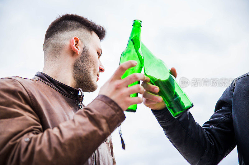 干杯,啤酒