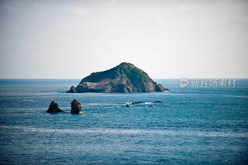 海岸外的岛屿