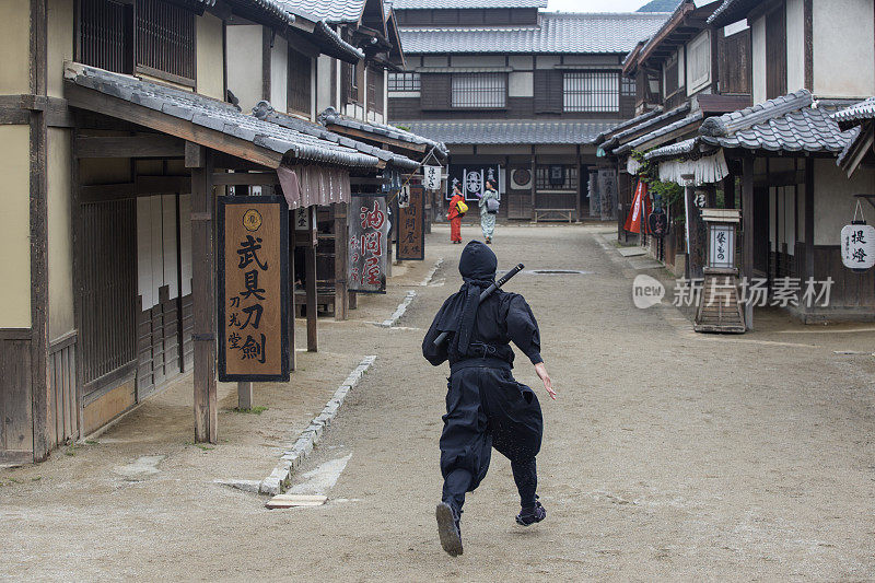 武士武士忍者奔跑在东映工作室在日本京都