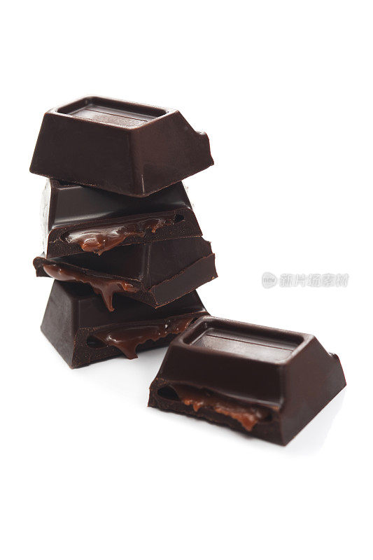 一块块的巧克力棒上有一种与世隔绝的感觉