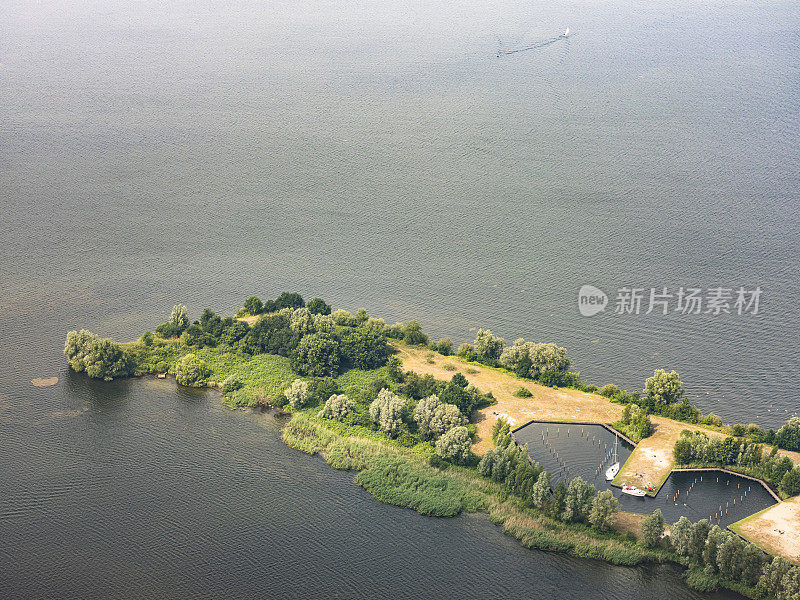 鸟瞰图德泽格岛附近的泽沃尔德在弗莱弗兰