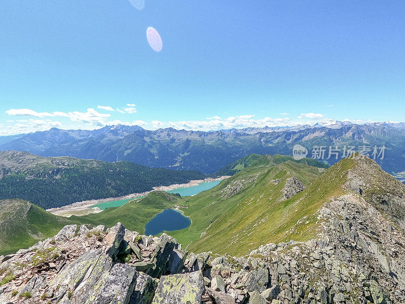 瑞士提契诺州的高山景观