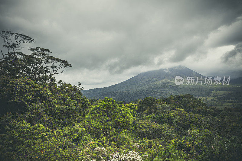 阿雷纳尔火山，哥斯达黎加