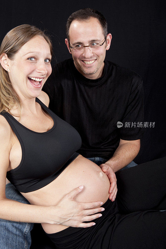 怀孕的夫妇