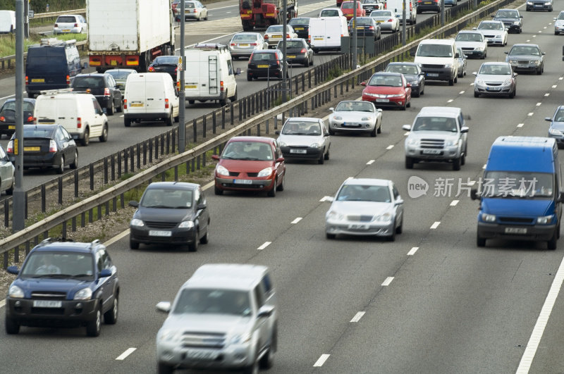 繁忙的高速公路M6