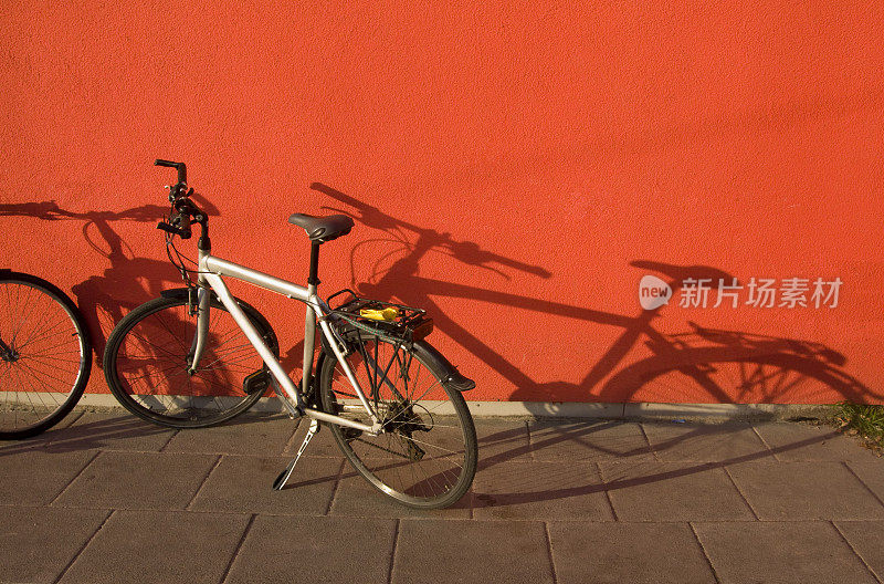 自行车的阴影
