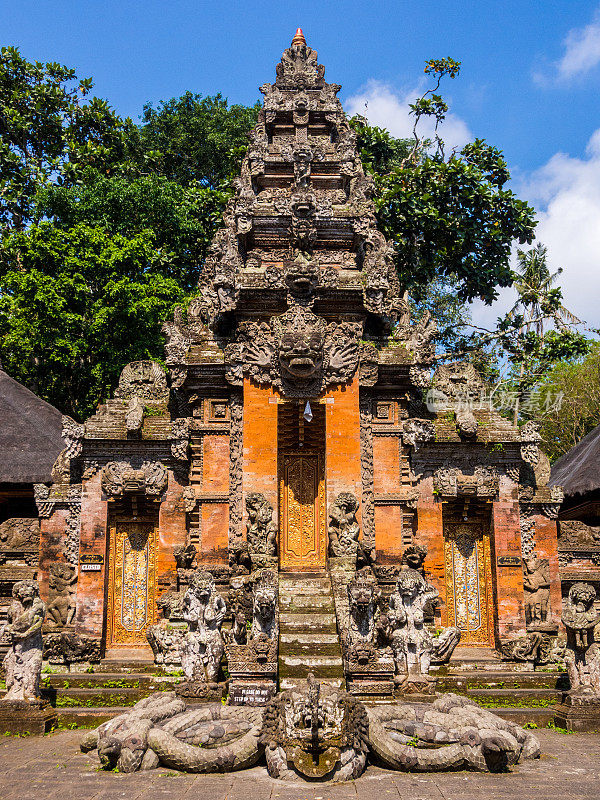 印度尼西亚巴厘岛的普拉达姆神庙