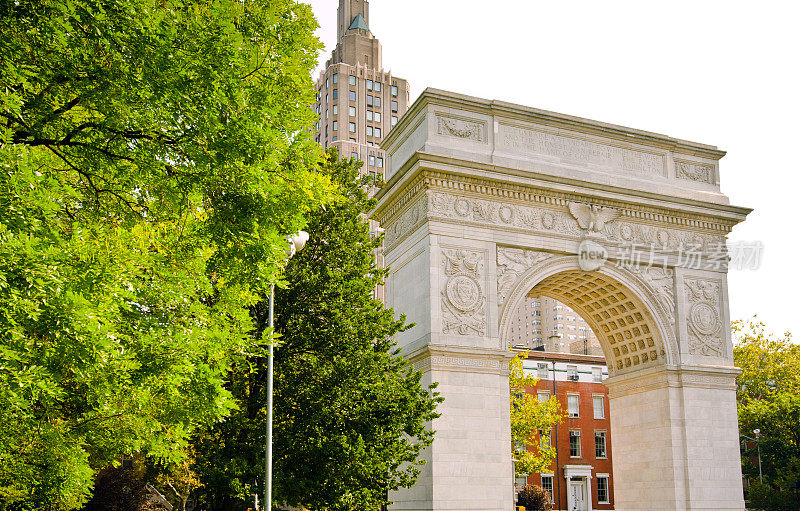 华盛顿广场拱门在格林威治村在纽约市