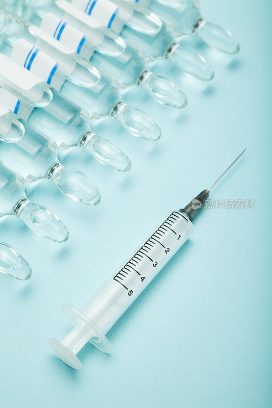 玻璃安瓿疫苗。