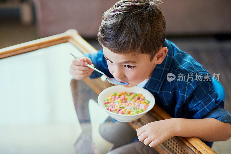 早餐给正在成长的孩子一天的能量