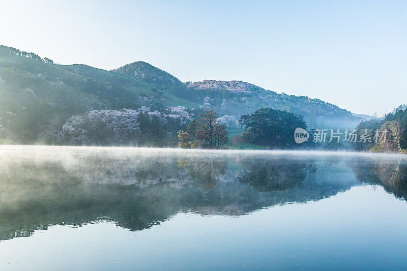 永碧水库美丽的山泉风景Vd737