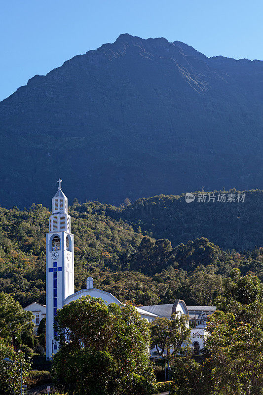 (西老挝的挪威圣母教堂